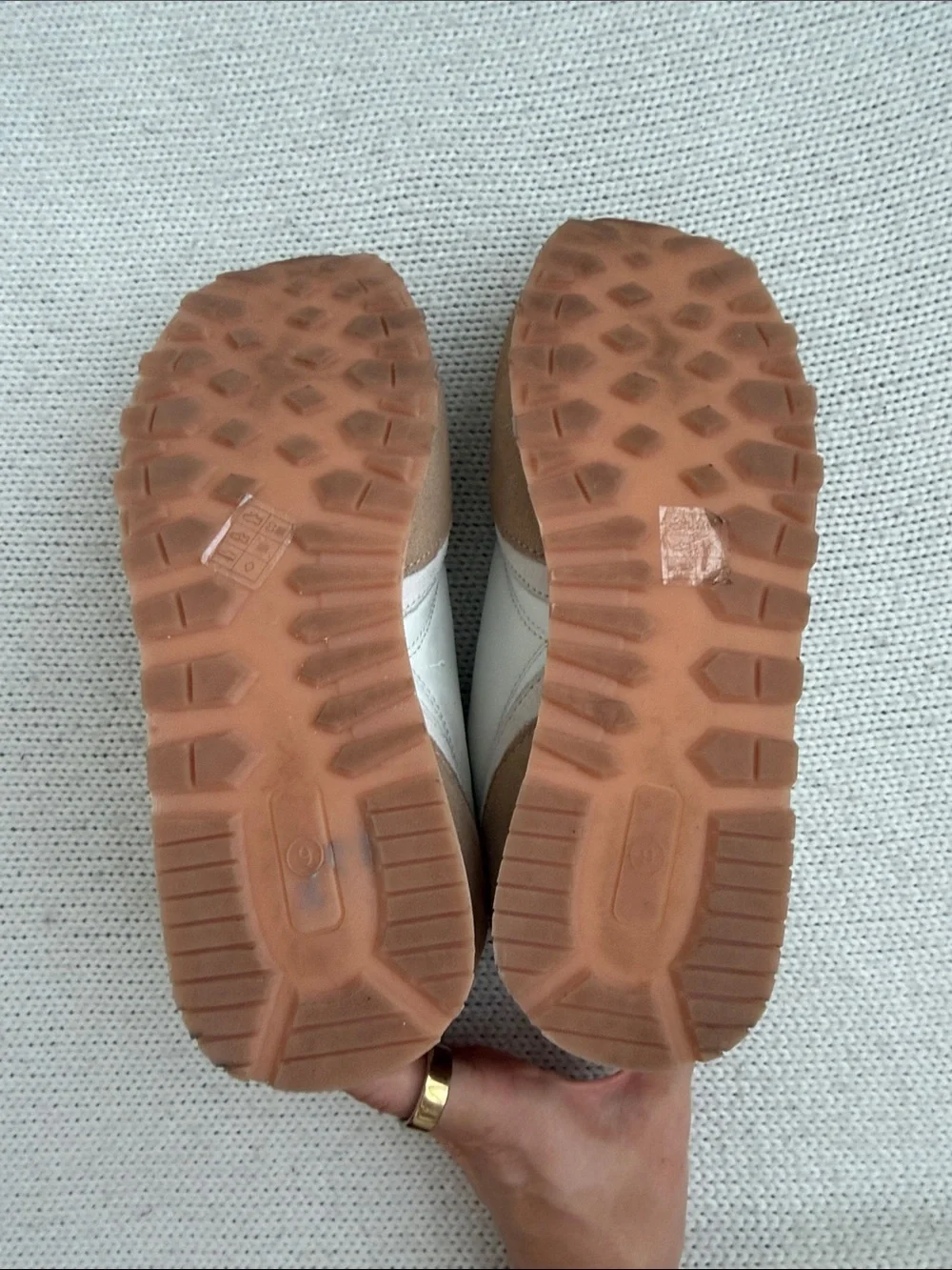 J Crew Cream/Tan Suede Sneakers Size 9